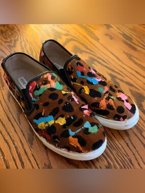Leopard print paint splattered flats